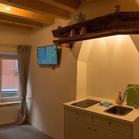 Apartments Casa Vecchia Ровинь Экстерьер фото